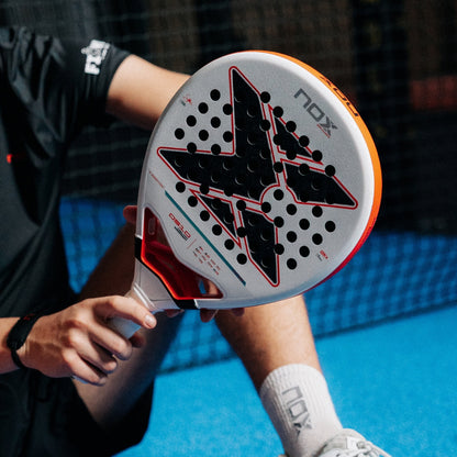 Nox OS10 2026 Oscar Sebber Padelbat