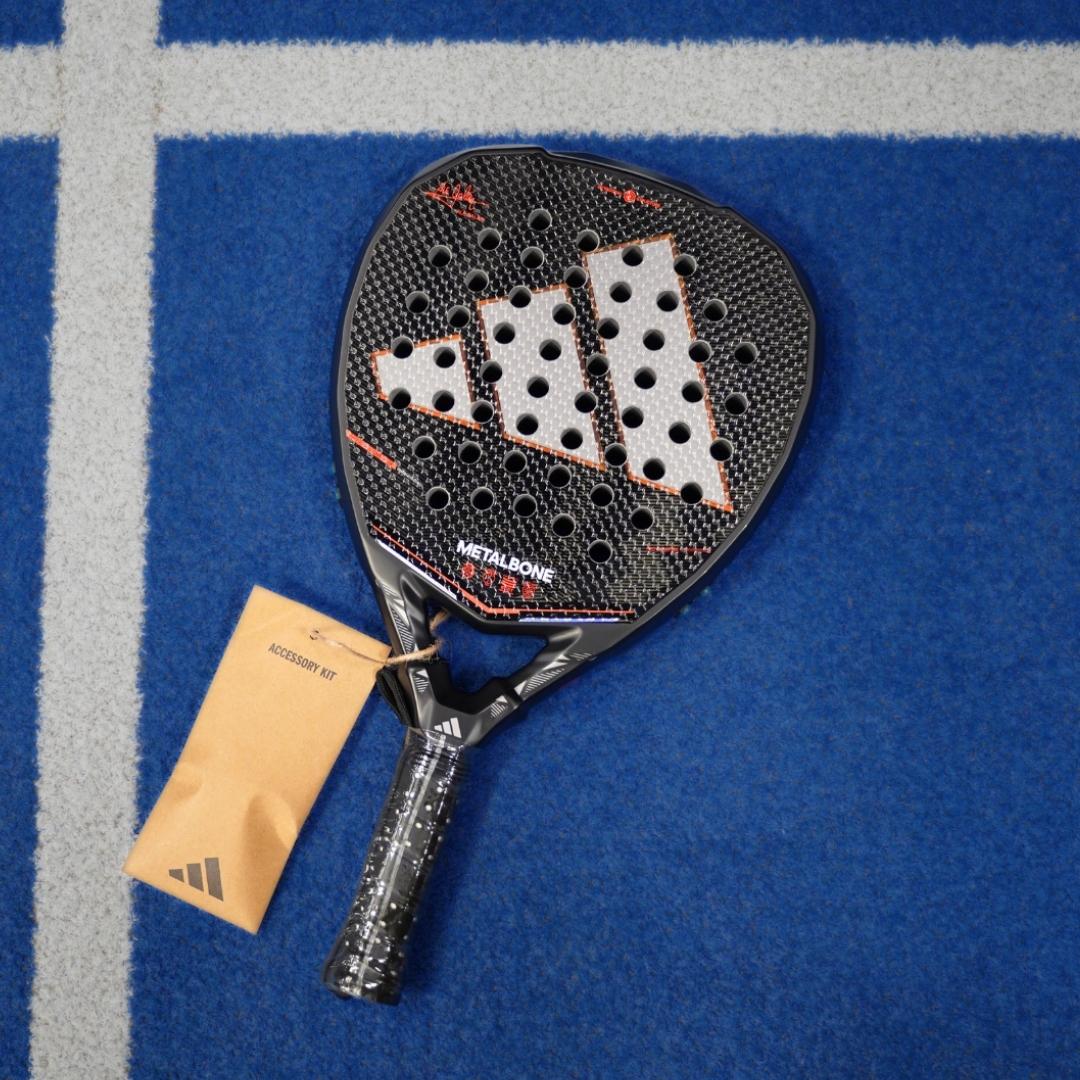 Adidas Metalbone Carbon 2026