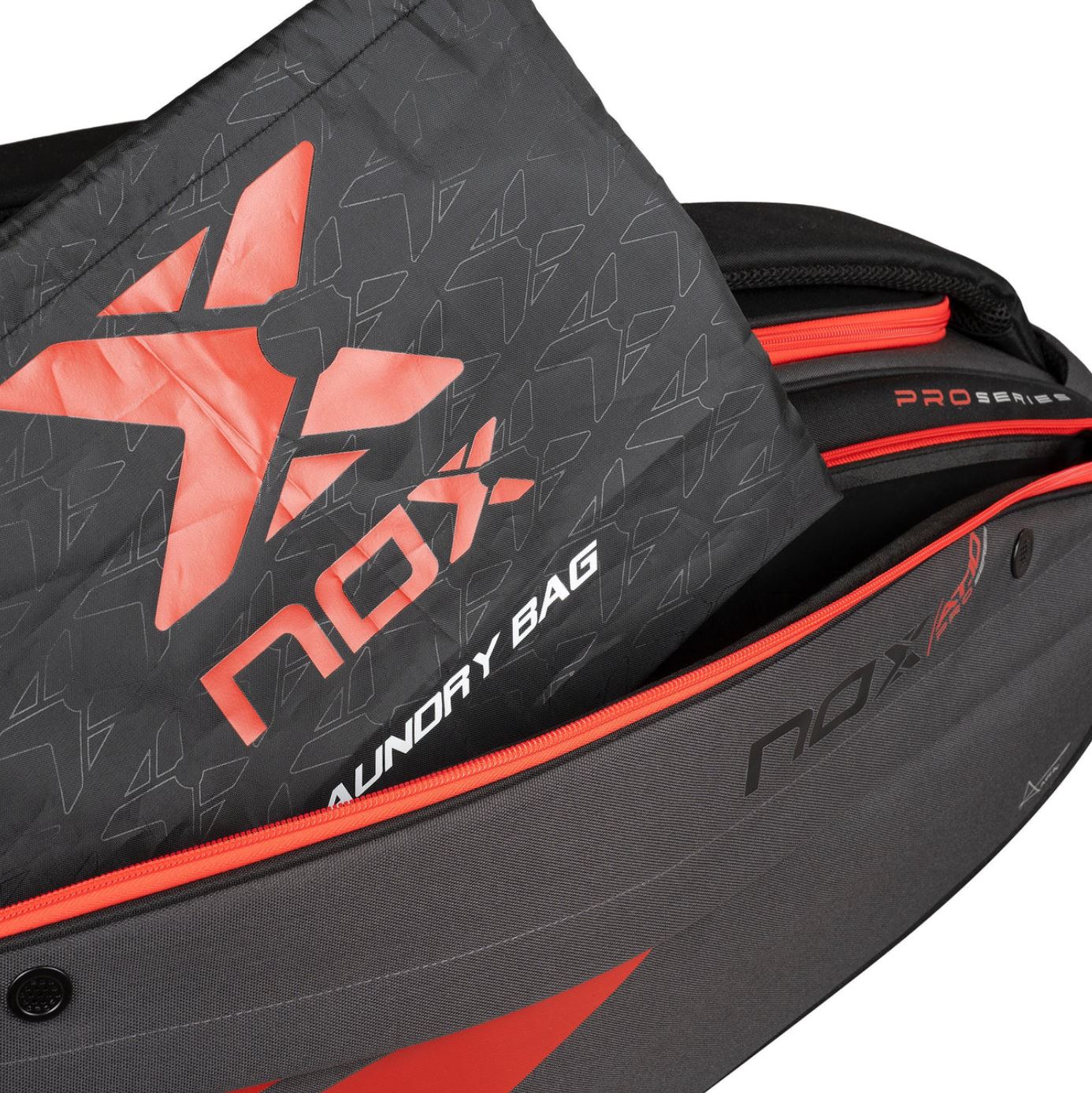 Nox AT10 XXL Padel taske (Black/Red) - Padellife.dk