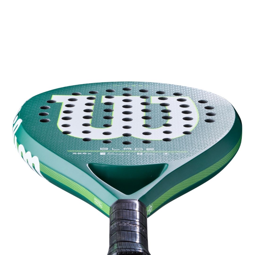 Wilson Blade V4 Padelbat