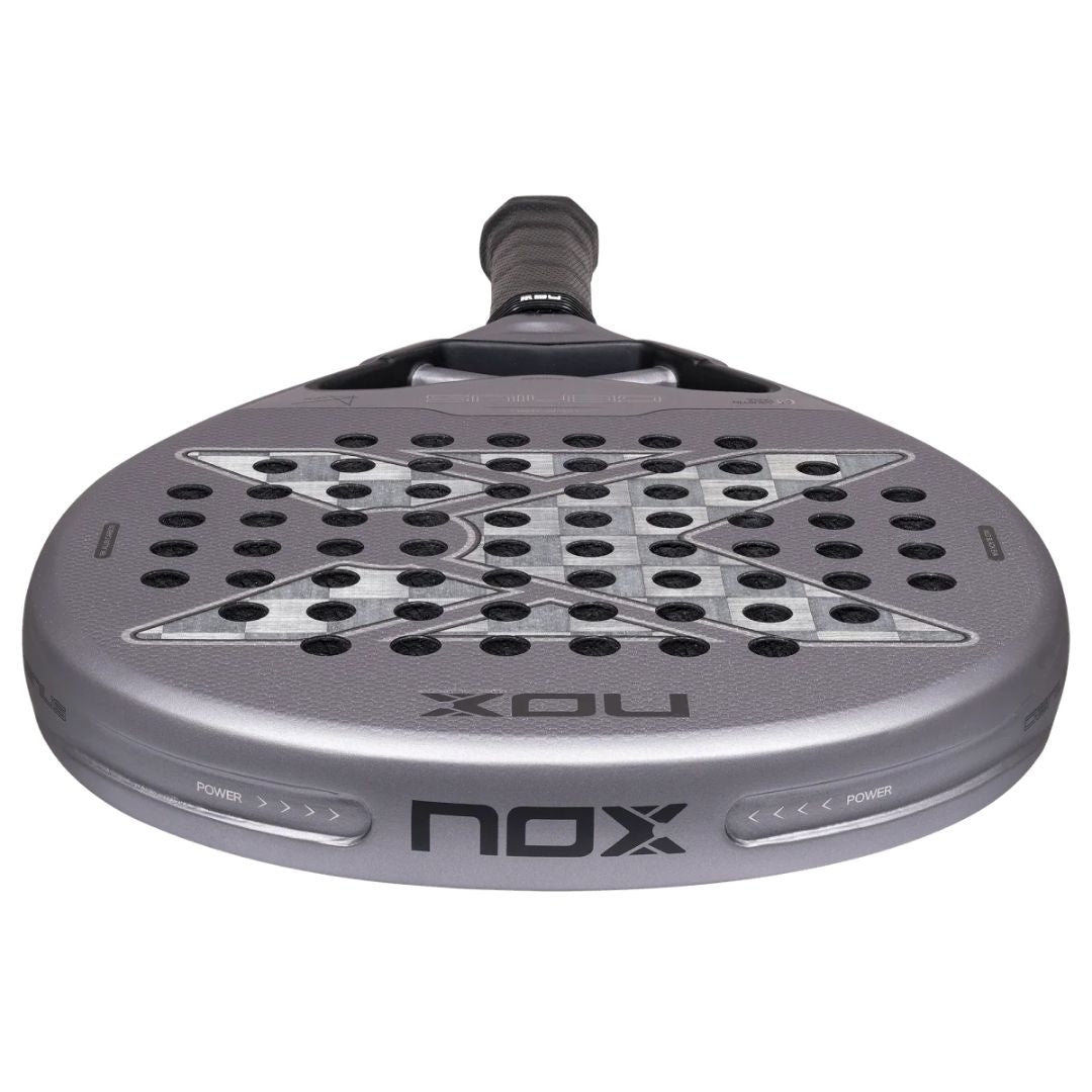 Nox Genius 18K Alum by Agustin Tapia 2027 Padelbat