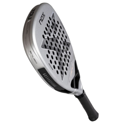 Nox Genius Attack 12K Alum Extrem by Agustin Tapia 2027 Padelbat